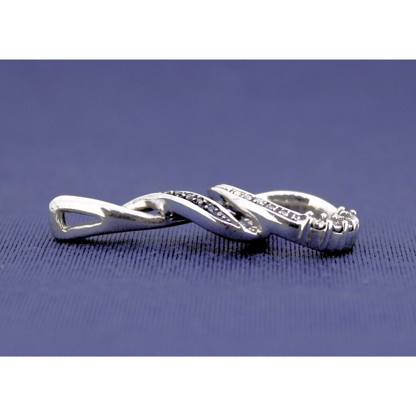Diamond Accent Pendant Real Solid .925 Sterling Silver 2.8g