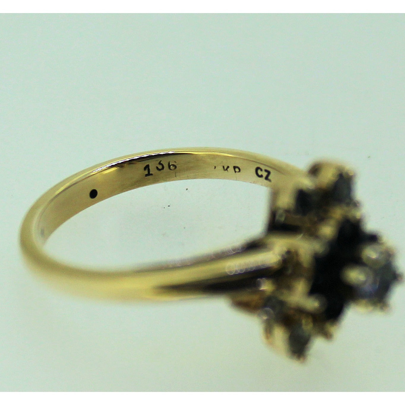 14K Yellow Gold Cubic Zirconia & Sapphire Floral Accent Ring Size 6.25