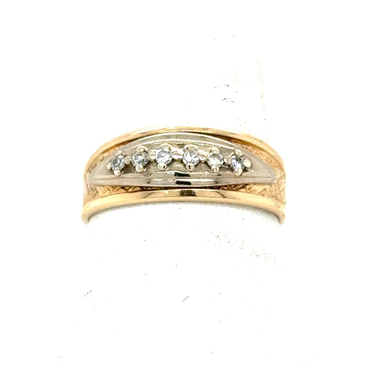 1/10ct Diamond Band 10k Yellow Gold Ring Size 8.5 4.2g