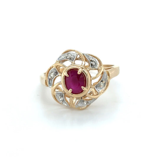 14K Yellow Gold Diamond & Ruby Ring 2.4g Size 6.75