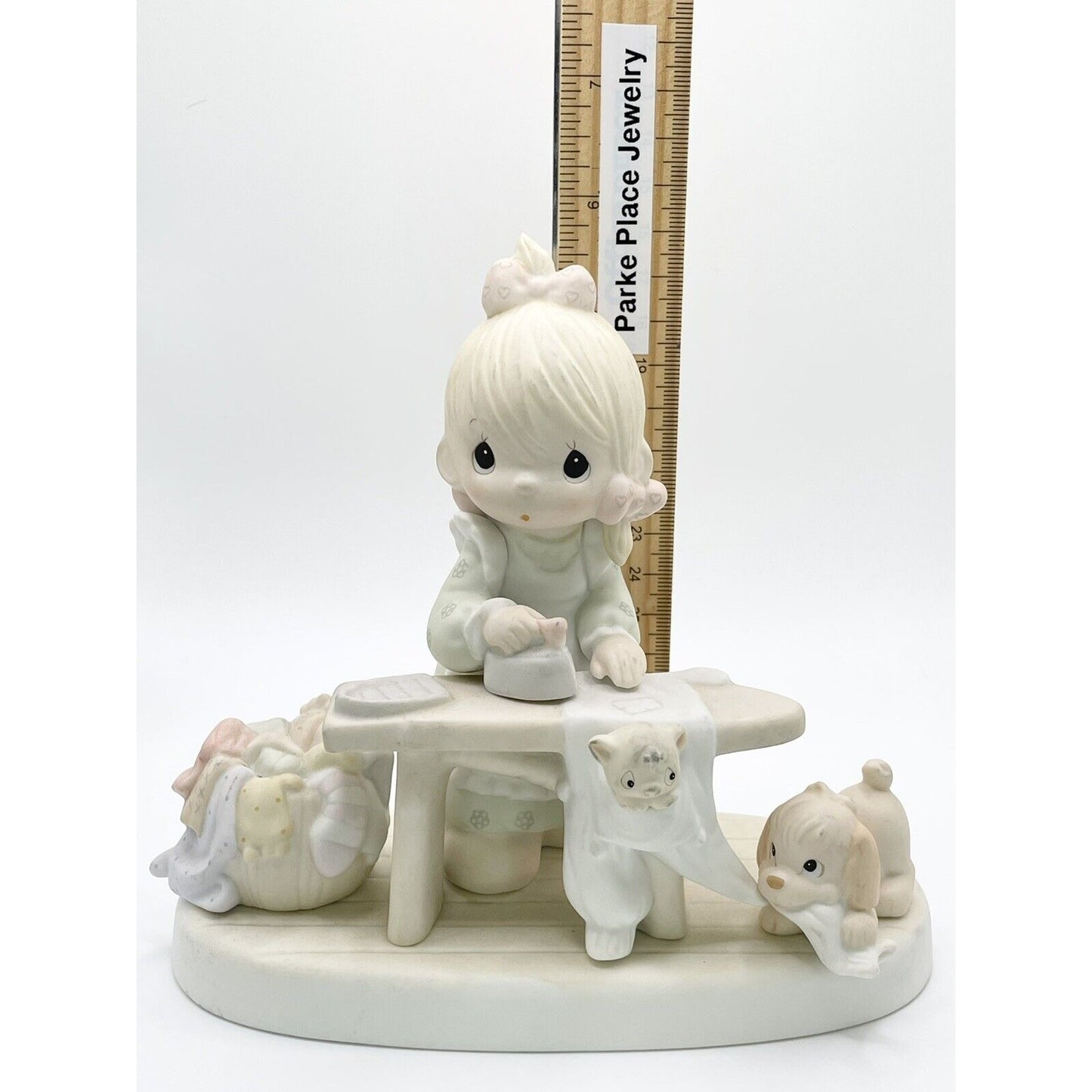 Precious Moments 1982 Press On Figurine E-9265