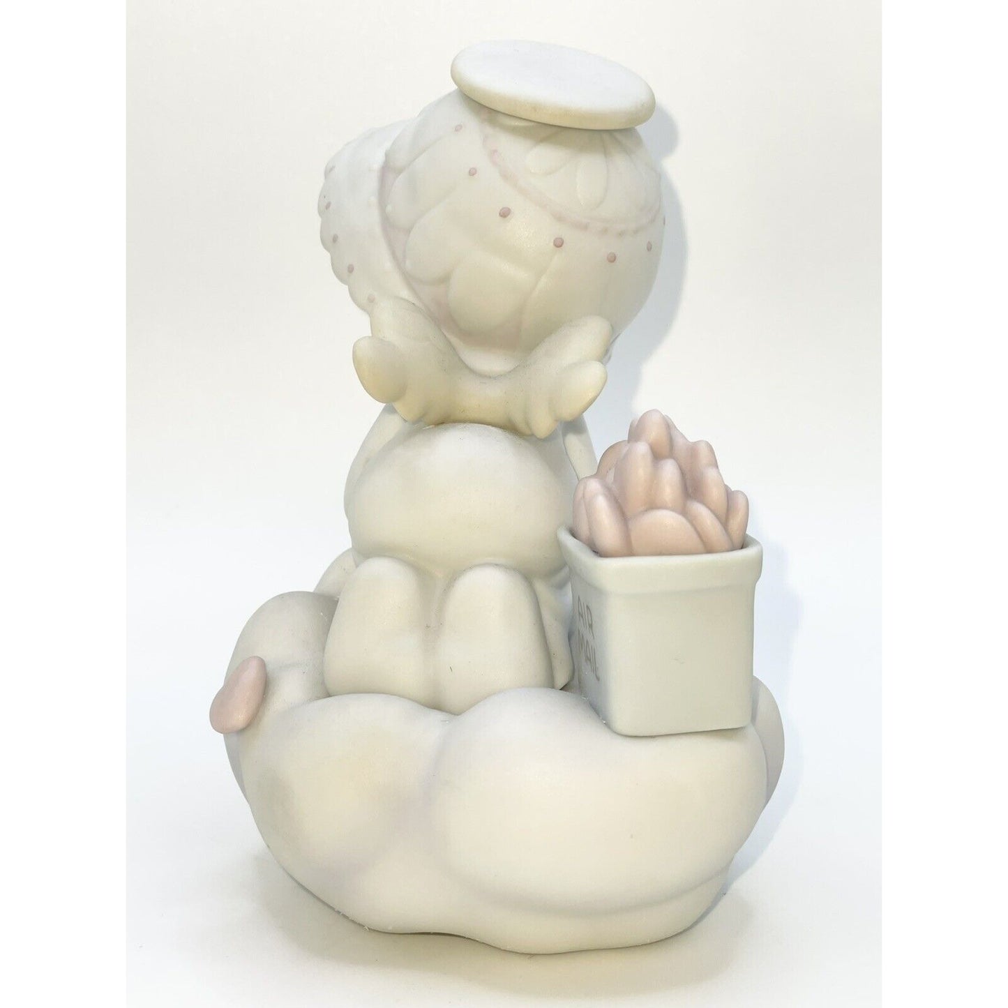 Precious Moments 1987 Sending You My Love Figurine 109967