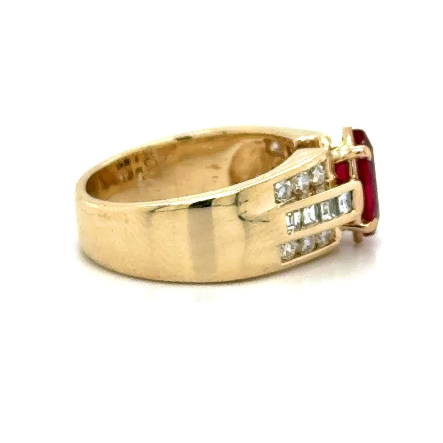 1.25ctw Ruby & Diamond 14k Yellow Gold Ring 7.9g Size 6.25