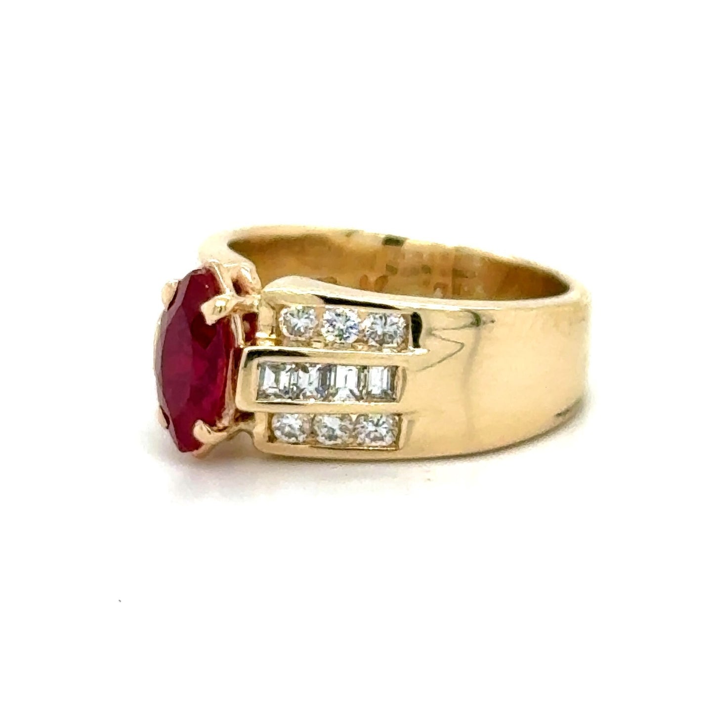 1.25ctw Ruby & Diamond 14k Yellow Gold Ring 7.9g Size 6.25