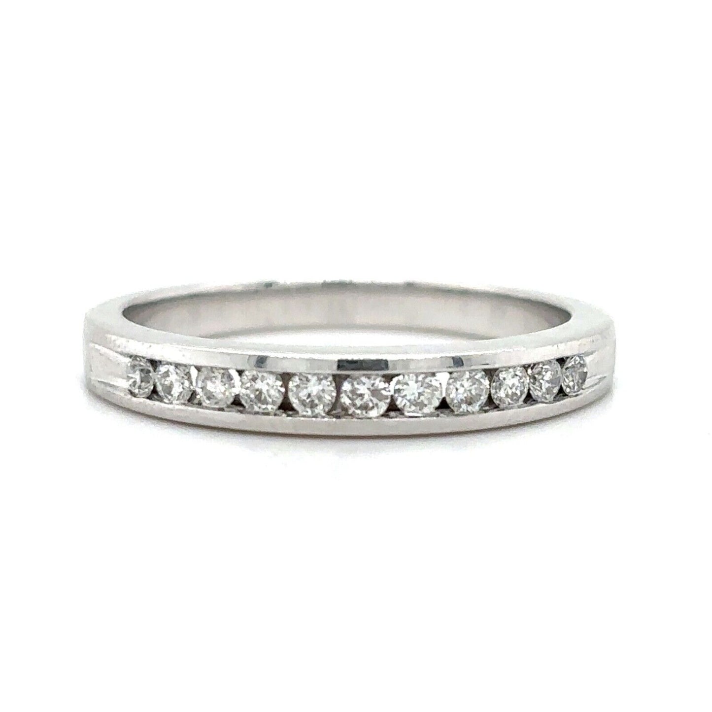 1/10ctw Diamond 14k White Gold Size 6.75 Band 2.5g