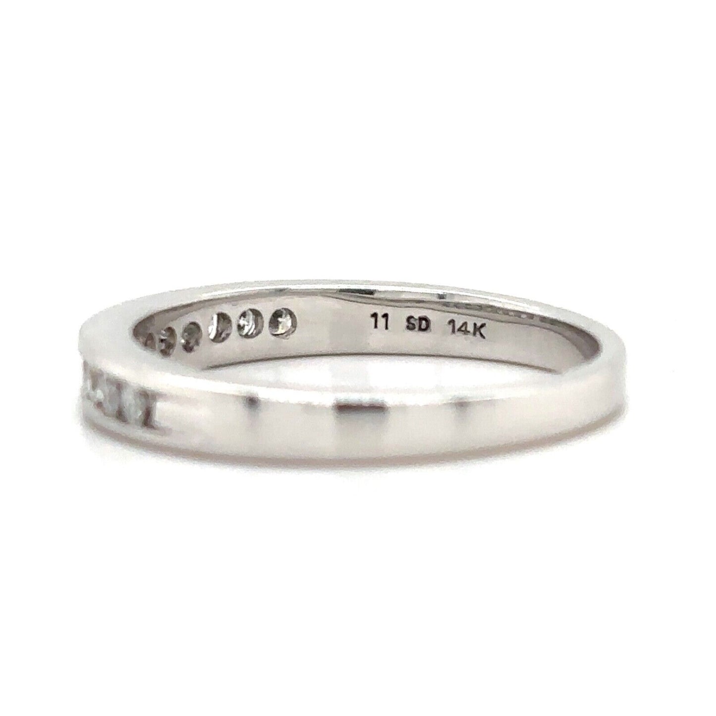 1/10ctw Diamond 14k White Gold Size 6.75 Band 2.5g