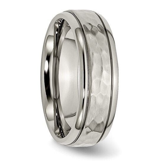 Chisel Titanium Polished and Hammered 7mm Grooved Edge Band Ring Size 10