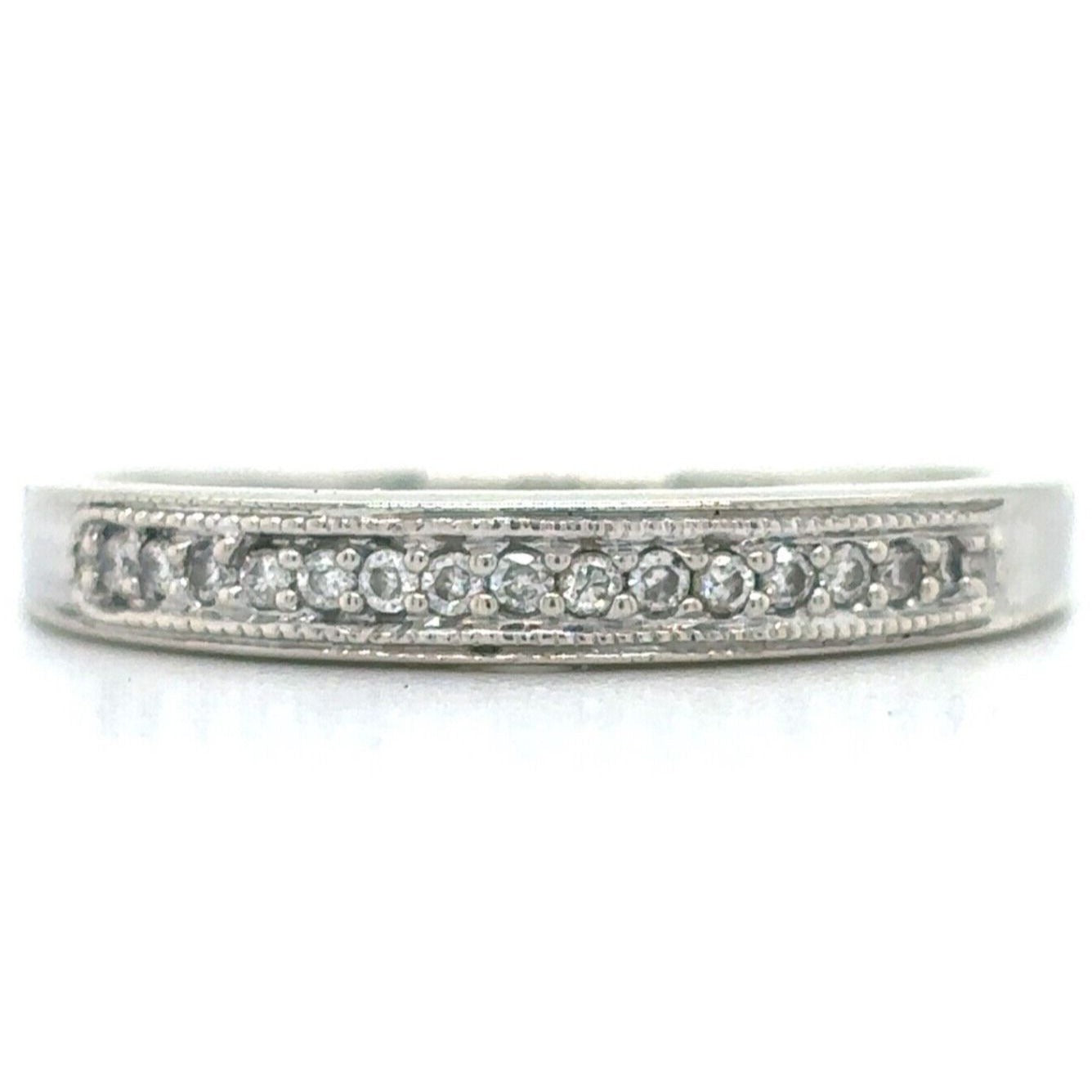 10k White Gold 1/7ctw Diamond Size 5.5 Wedding Band 1.9g