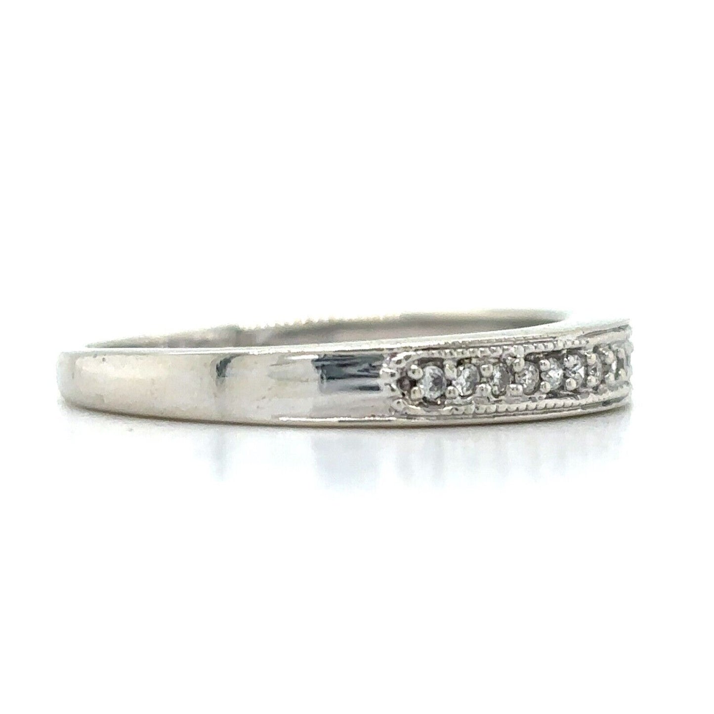 10k White Gold 1/7ctw Diamond Size 5.5 Wedding Band 1.9g