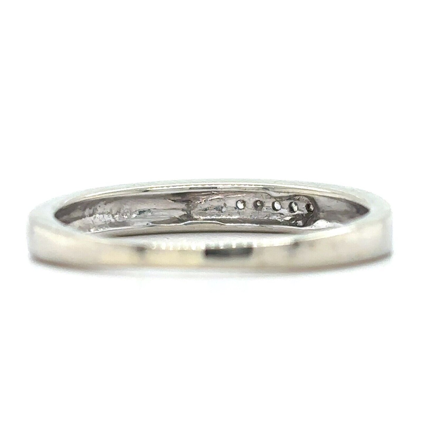 10k White Gold 1/7ctw Diamond Size 5.5 Wedding Band 1.9g