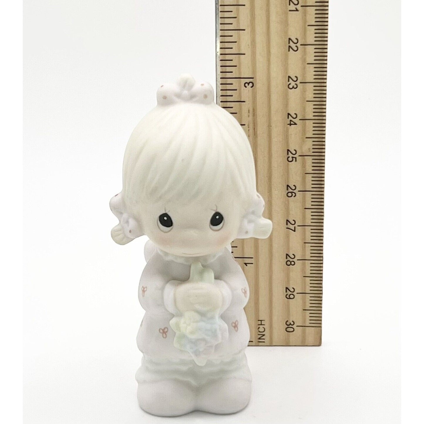 Precious Moments 1983 Flower Girl Figurine E-2835