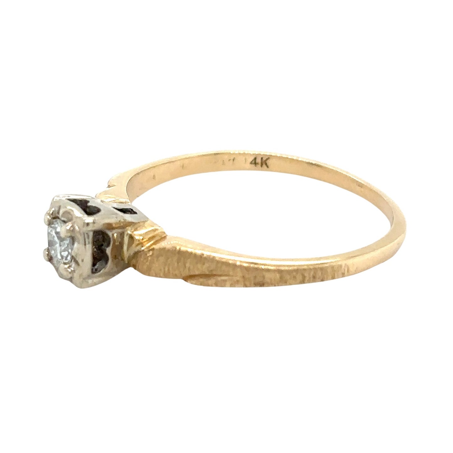 14k Yellow Gold 1/10ctw Diamond Size 6.75 Ring 1.9g