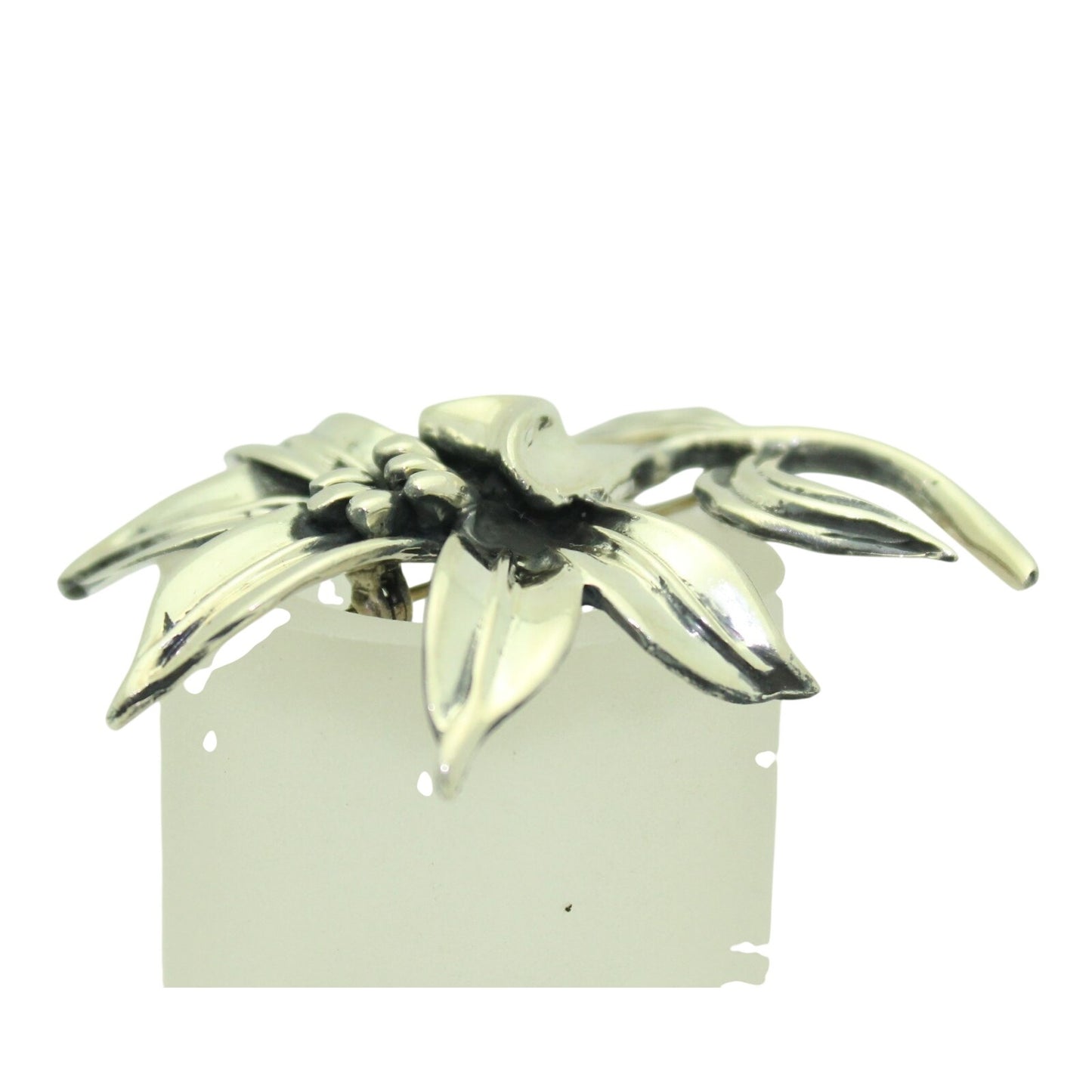 Lily Flower Sterling Silver .925 Brooch Pin 20.4g Elegant Floral Design