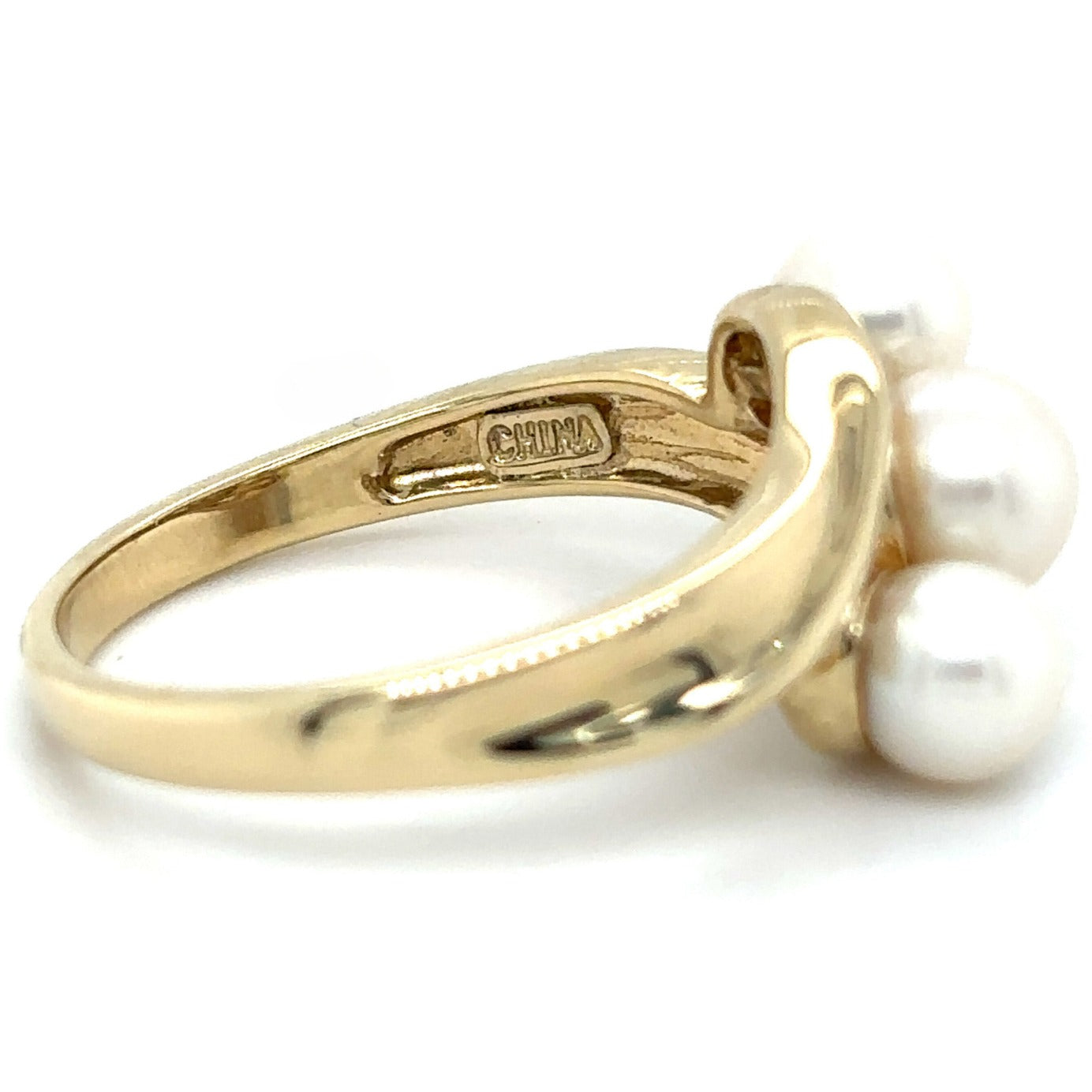 10k Yellow Gold Pearl Trio Ring 3.2g Size 6.75