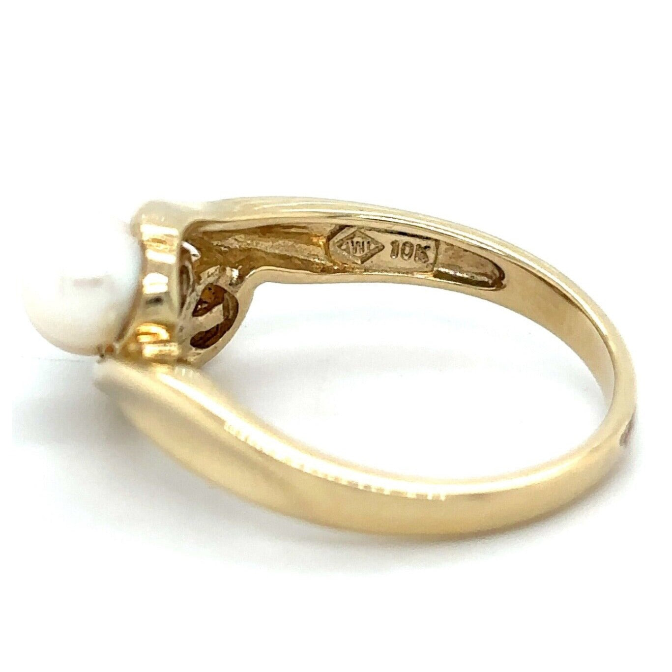 10k Yellow Gold Pearl Trio Ring 3.2g Size 6.75
