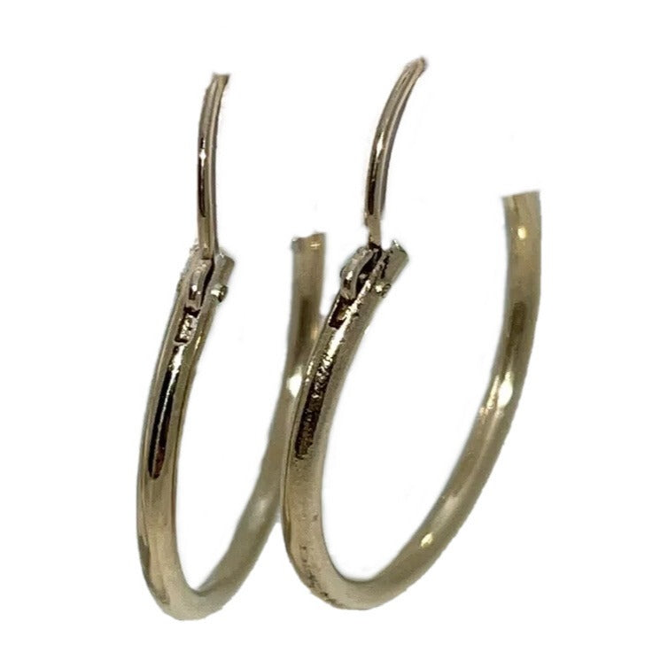 14K Yellow Gold Hollow Hoop Earrings 1.1g Lightweight Womens Jewelry
