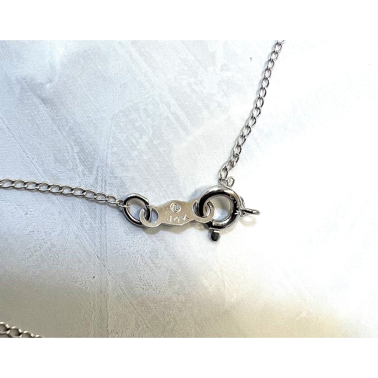 Blue Diamond Heart Pendant 16" chain 14k White Gold 2.9g