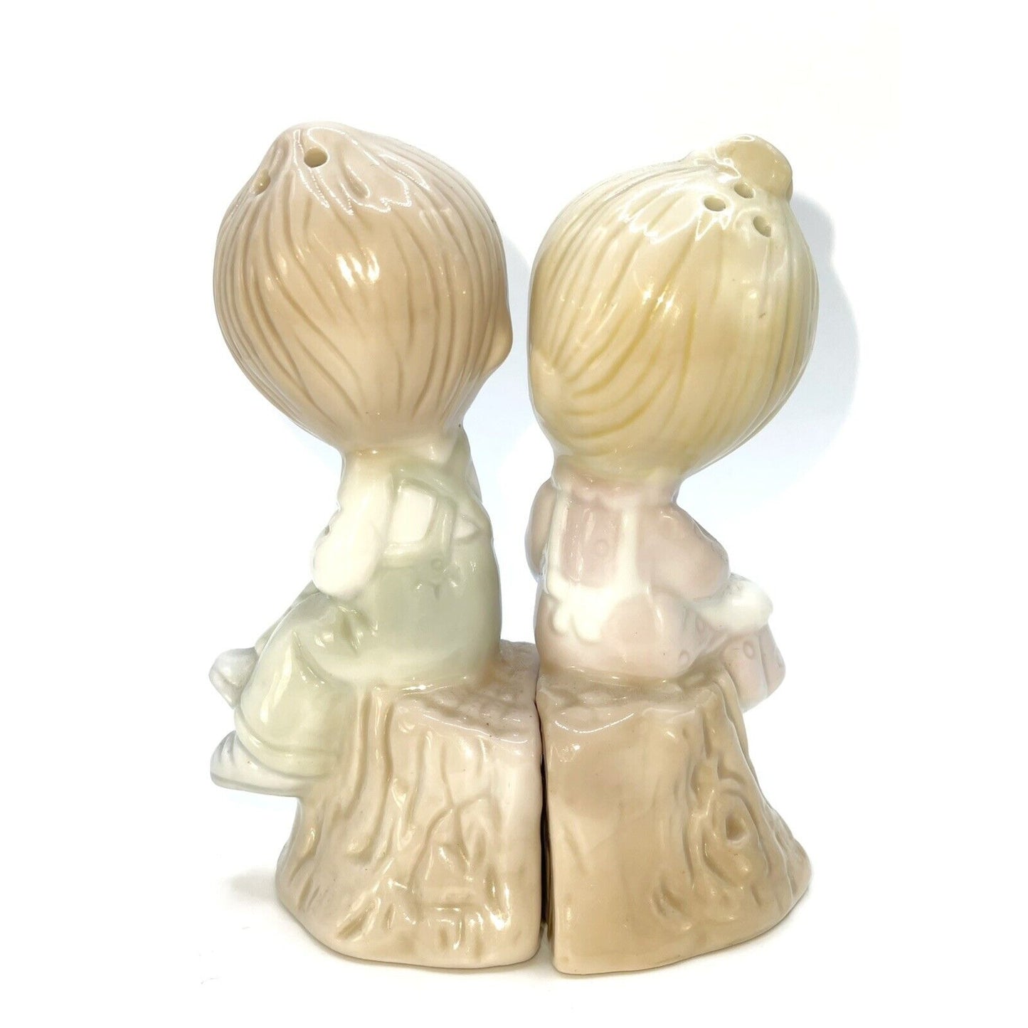 Precious Moments 1993 Boy & Girl Salt & Pepper Shakers Figurine