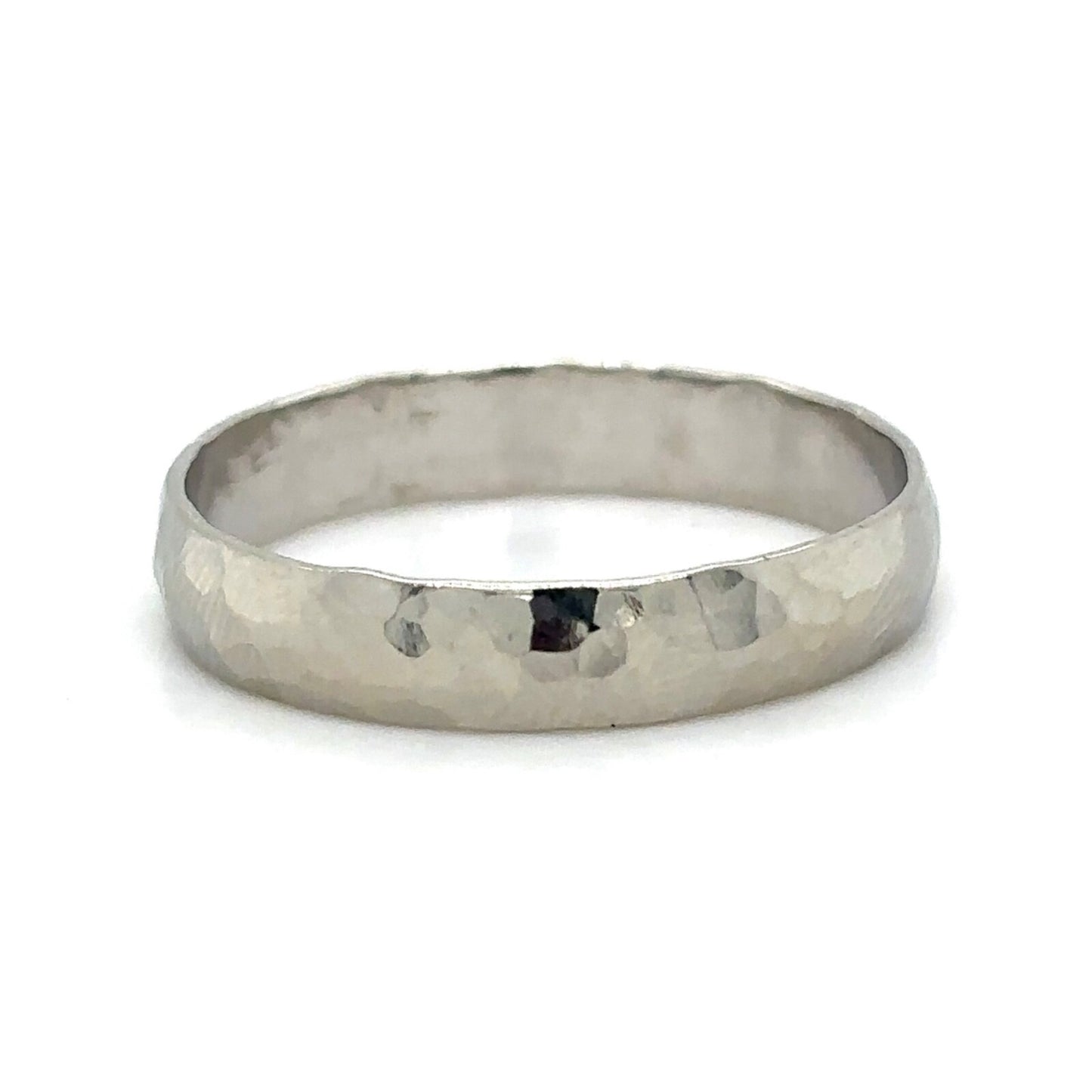 10k White Gold Hammered Texture Band 2.9g Size 11.25