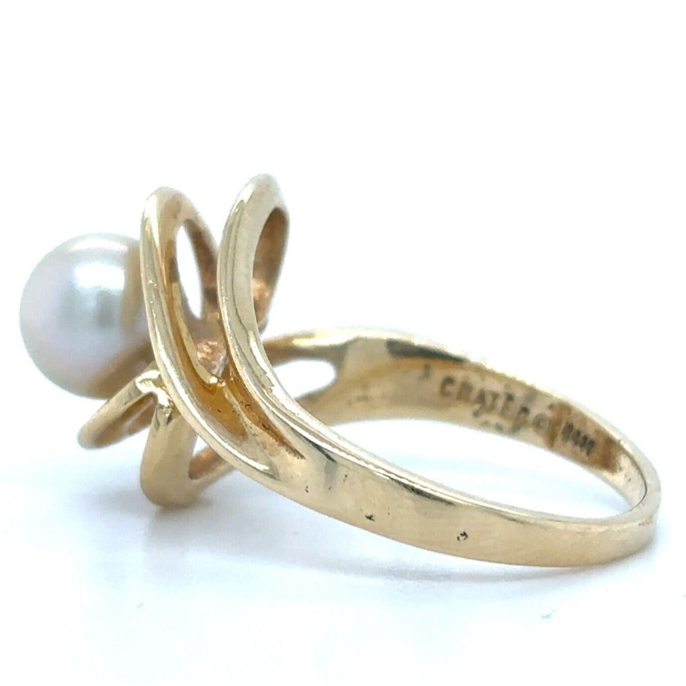 14k Yellow Gold Pearl Solitaire Size 5.75 Ring 3.6g
