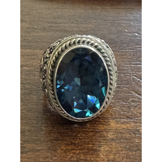 .925 Sterling Silver Blue Stone Ring Size 6.75