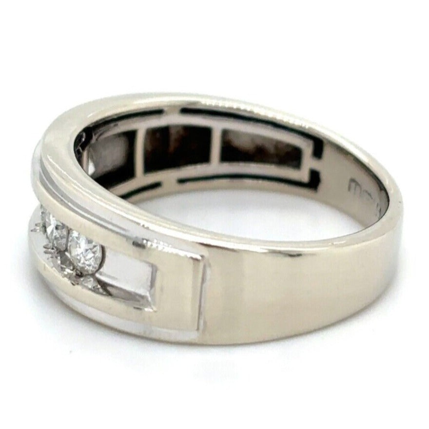 10k White Gold 1/2ct Diamond Band Ring 3.7g Size 8.25