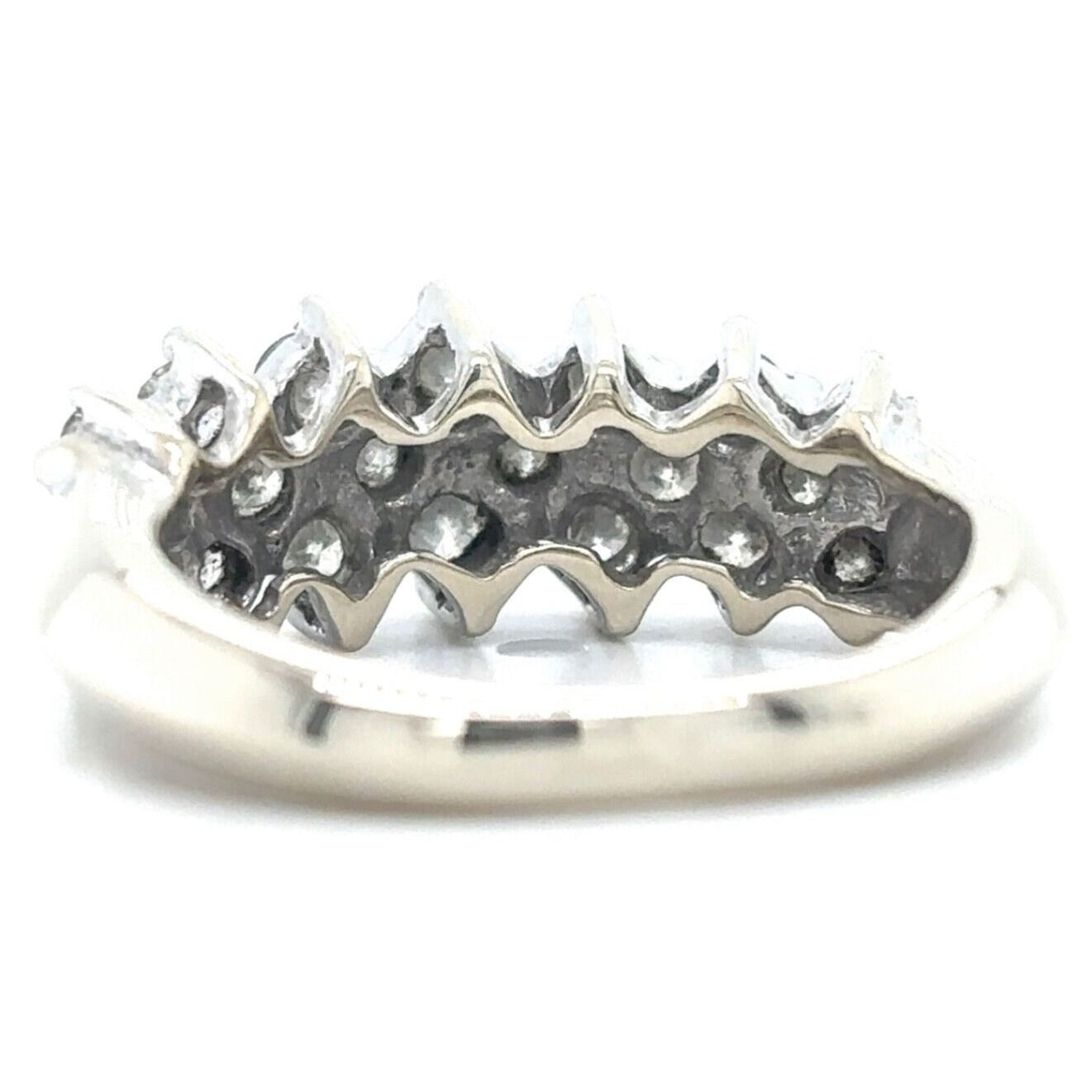 14k White Gold 1ctw Diamond Size 6 Band Ring 4.4g