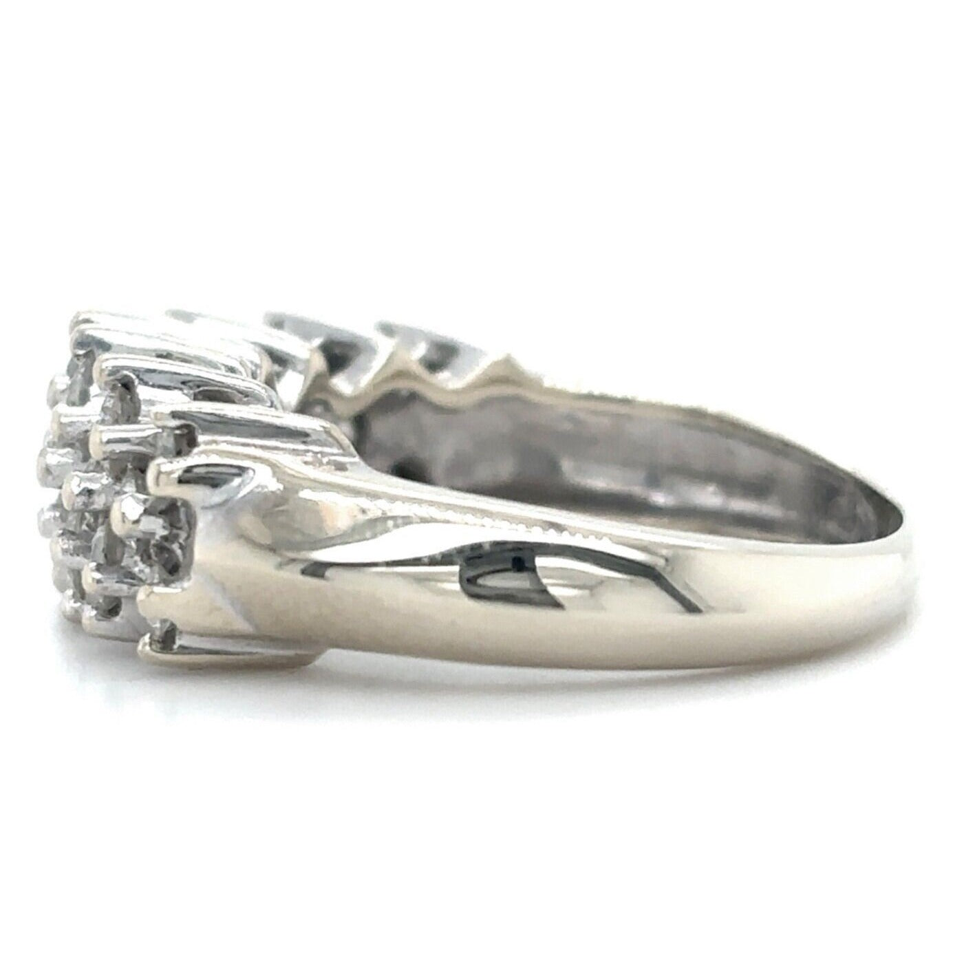 14k White Gold 1ctw Diamond Size 6 Band Ring 4.4g