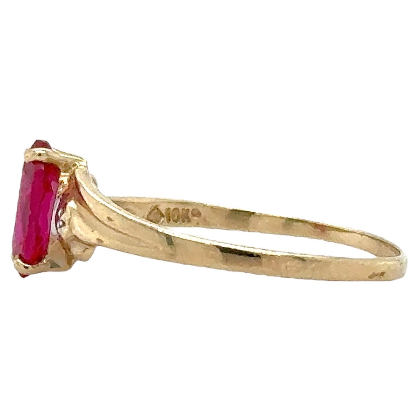 Created Ruby Solitaire & Diamond 10k Yellow Gold Ring 1.3g Size 8.25