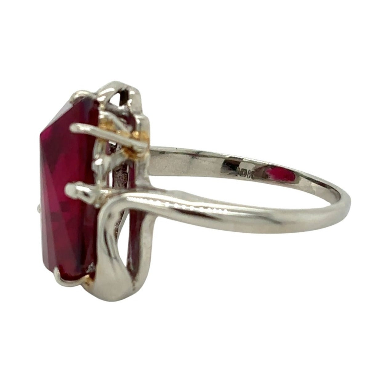 10k White Gold Ruby Solitaire Size 7.5 Ring 5.2g