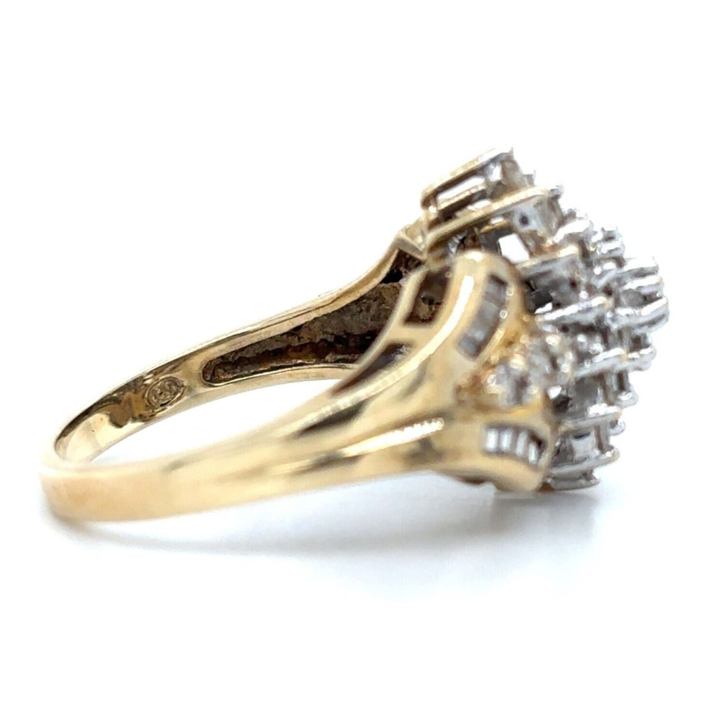 10k Yellow Gold 3/4 ctw Diamond Cluster Size 7.25 Cocktail Ring 4.2g