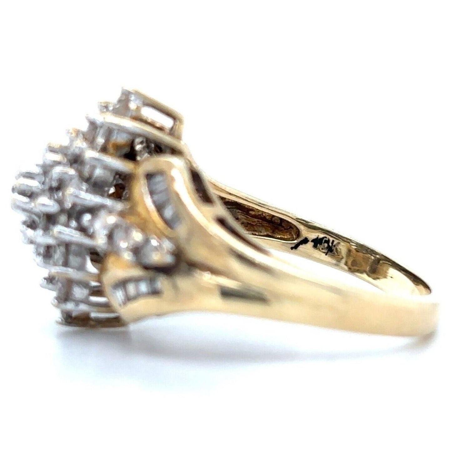 10k Yellow Gold 3/4 ctw Diamond Cluster Size 7.25 Cocktail Ring 4.2g