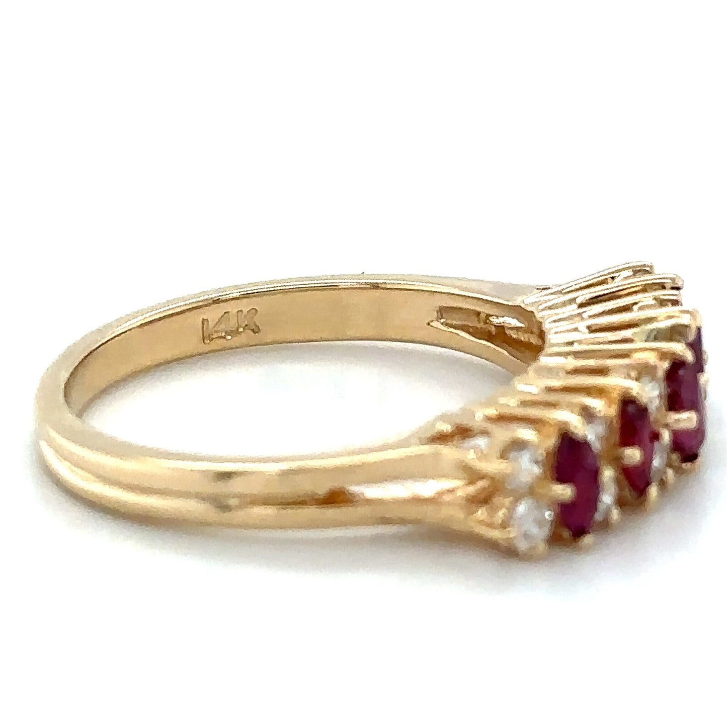 3/4ct Ruby & Diamond 14K Yellow Gold Ring 3.2g Size 6.75