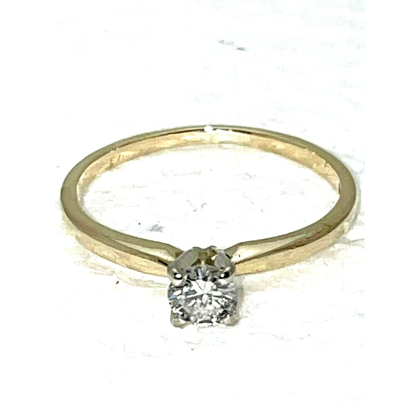Elegant 1/4ct Diamond Solitaire Engagement Ring 14K Yellow Gold SI2 Clarity Size 6