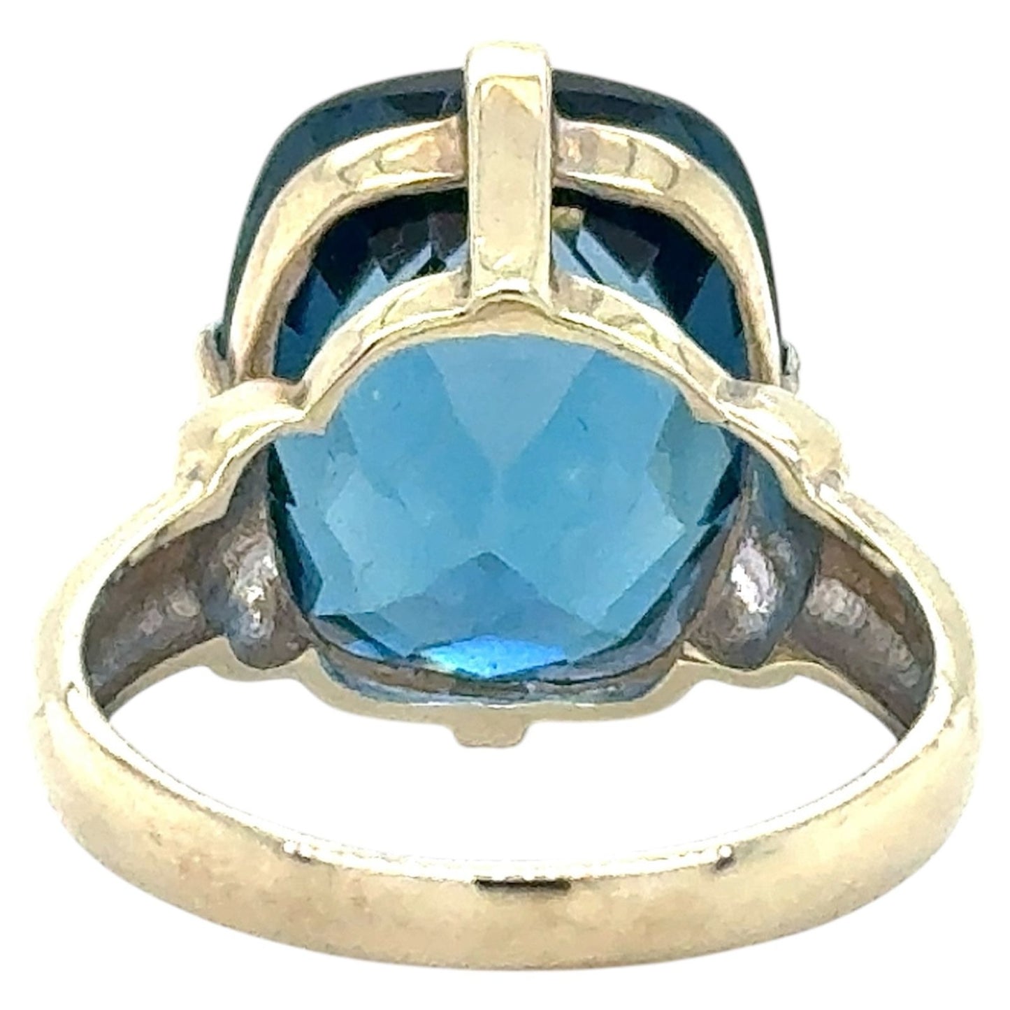 Blue Topaz Solitaire Ring  10k White Gold 4.7g Size 6.25