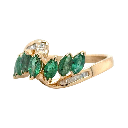 Emerald & Diamond 14k Yellow Gold Ring 4.2g Size 7
