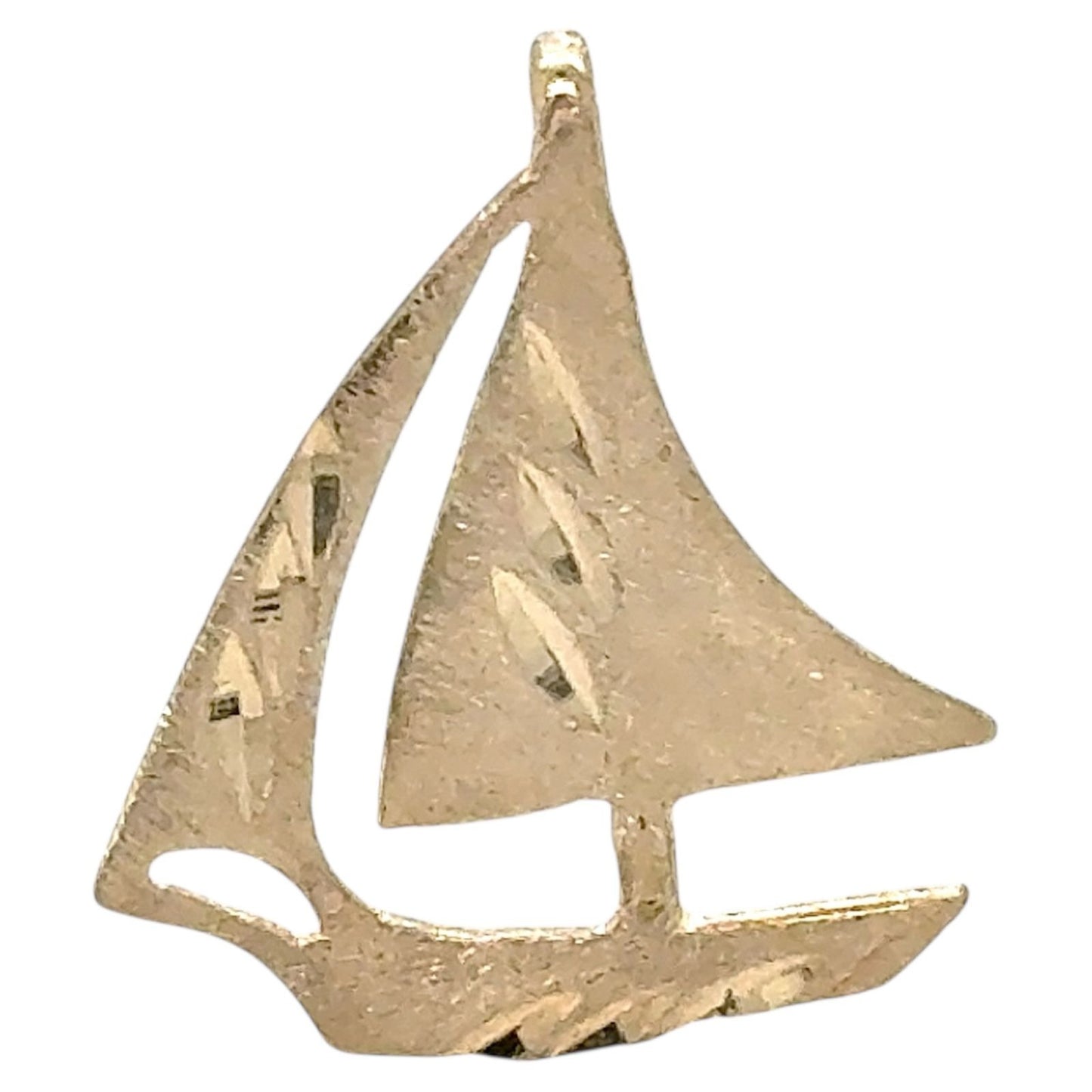 Sailboat 14K Yellow Gold Pendant Nautical Jewelry 0.7g