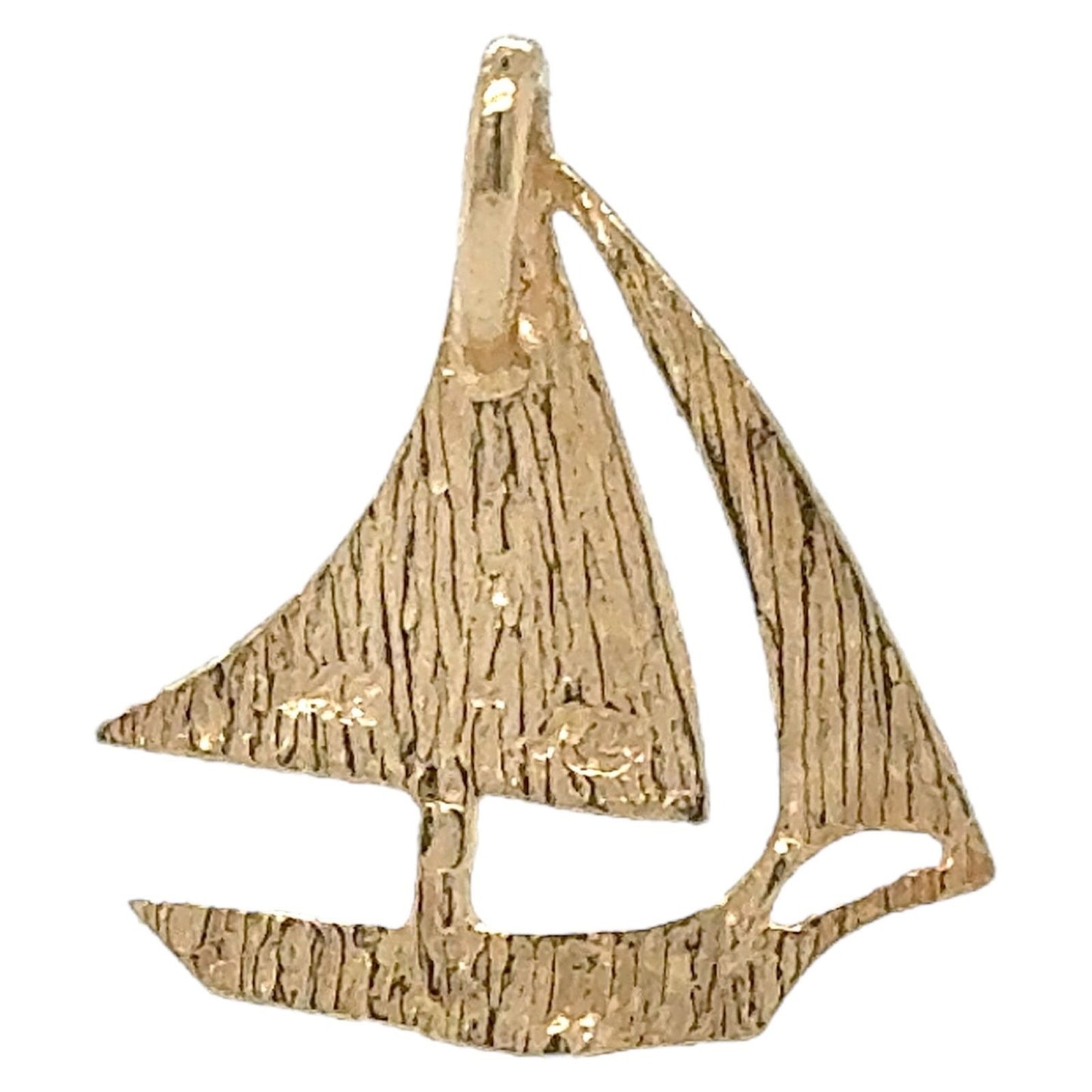 Sailboat 14K Yellow Gold Pendant Nautical Jewelry 0.7g