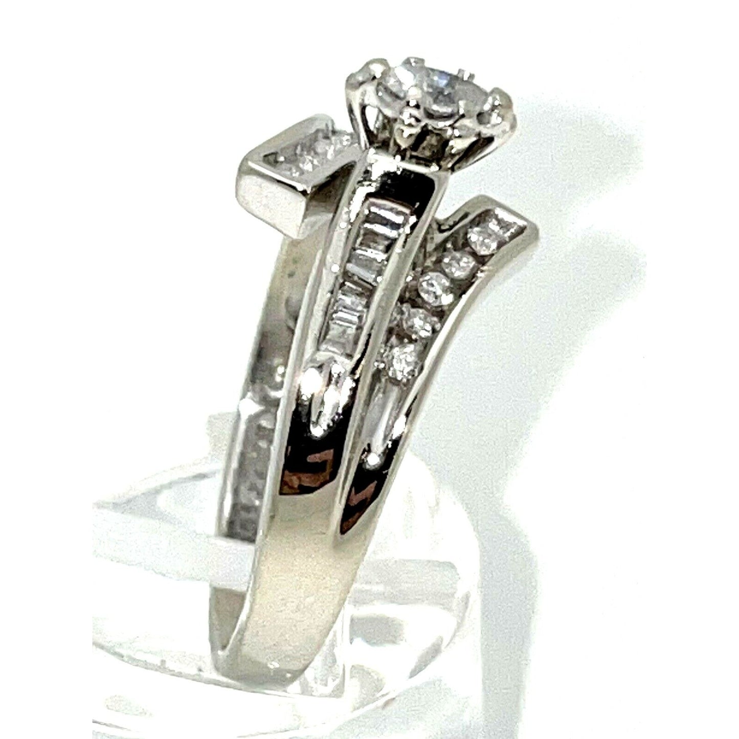 1/3 Ct Diamond Solitaire Accent Engagement Ring 14KW Gold Size 8