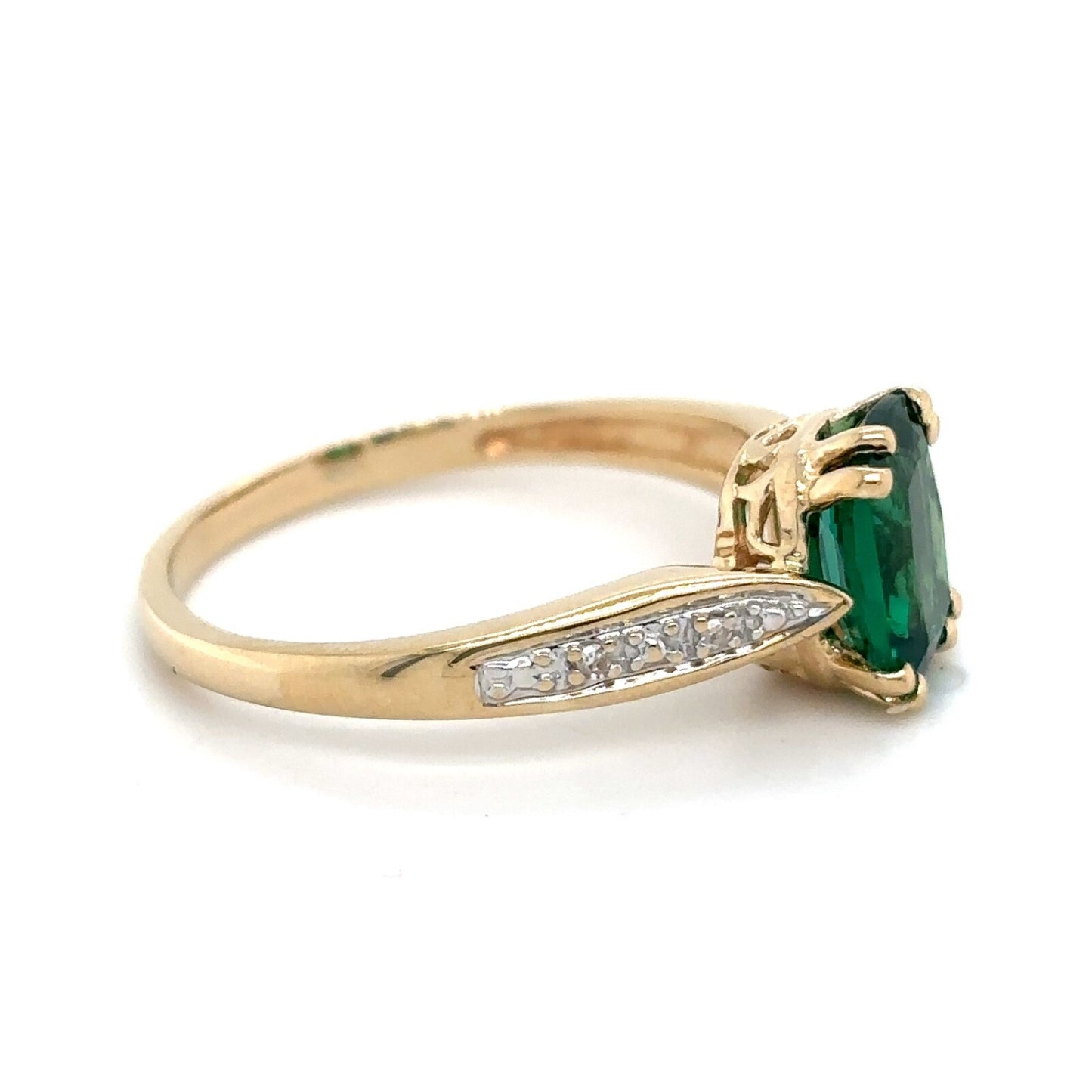 Imitation Emerald & Diamonds 14k Yellow Gold Ring 2.5g Size 7.25