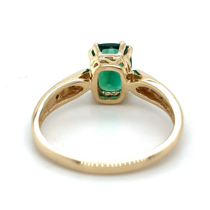 Imitation Emerald & Diamonds 14k Yellow Gold Ring 2.5g Size 7.25