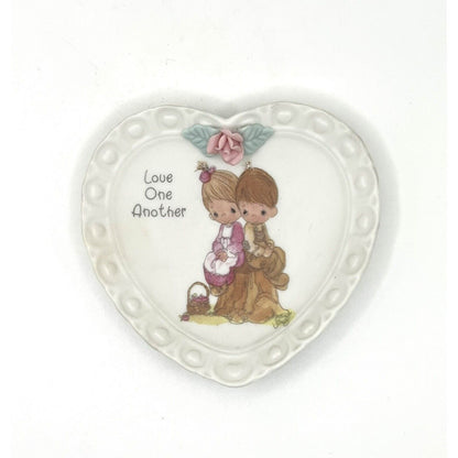 Precious Moments Porcelain Plate Love One Another