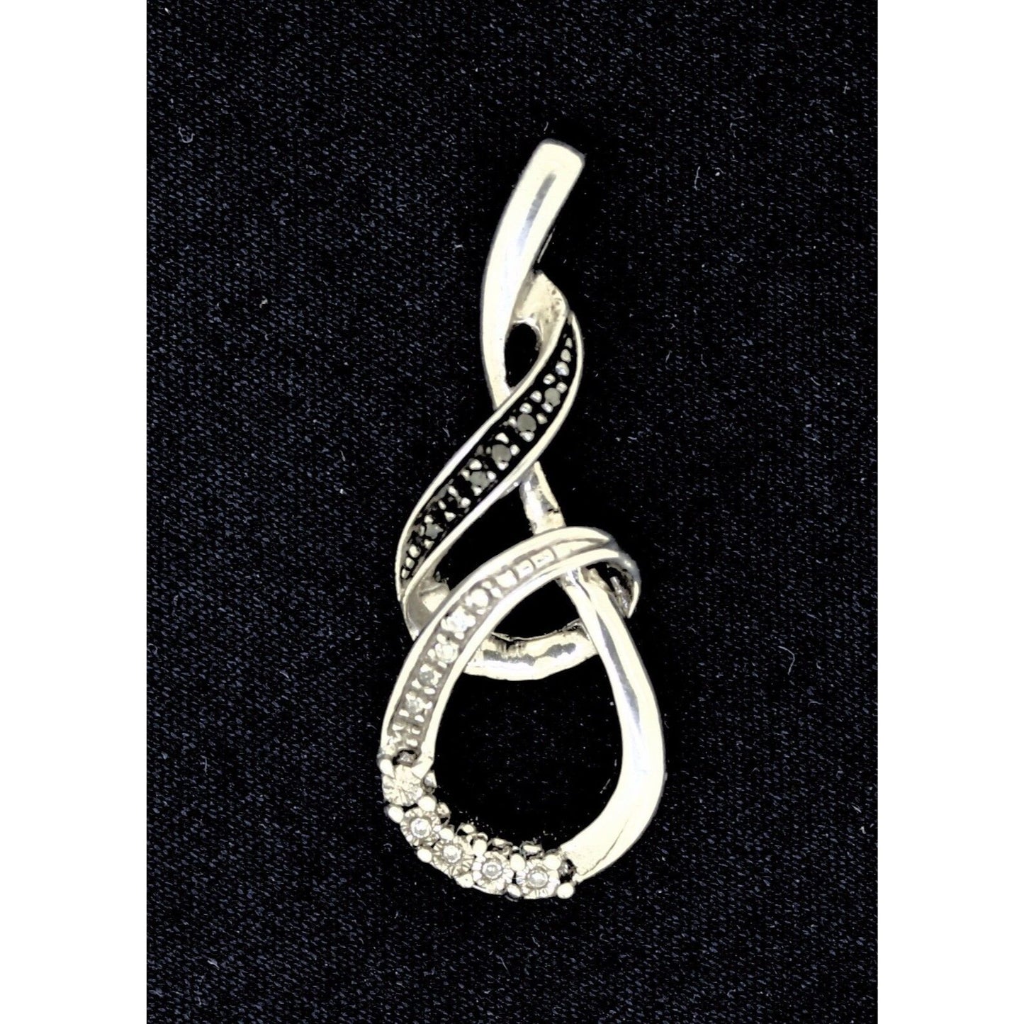 Diamond Accent Pendant Real Solid .925 Sterling Silver 2.8g