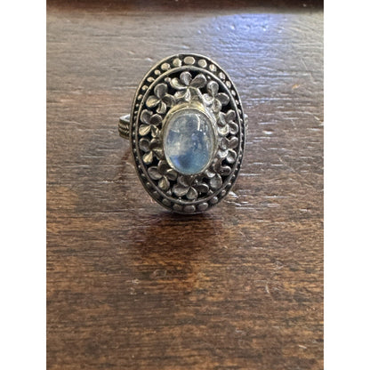 .925 Sterling Silver Moonstone Ring Size 6.75