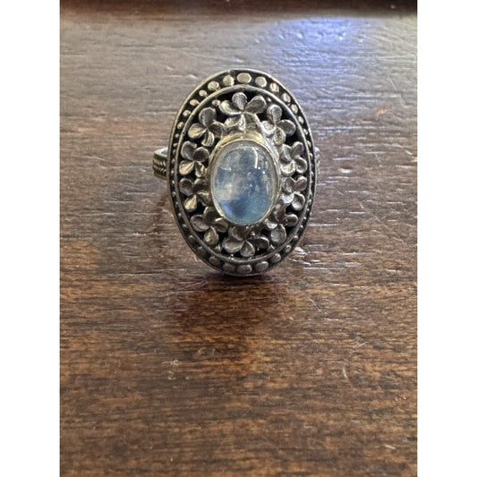 .925 Sterling Silver Moonstone Ring Size 6.75