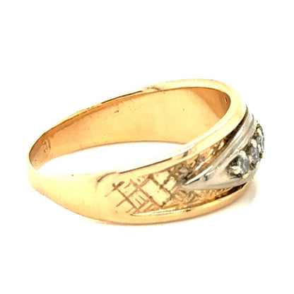 1/10ct Diamond Band 10k Yellow Gold Ring Size 8.5 4.2g