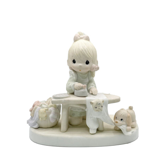 Precious Moments 1982 Press On Figurine E-9265