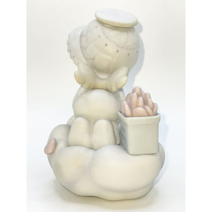 Precious Moments 1987 Sending You My Love Figurine 109967