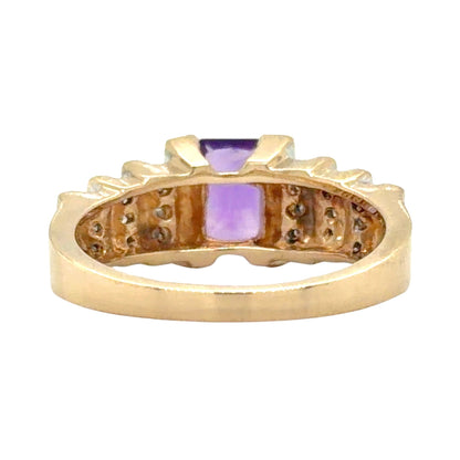 Amethyst & 1/10ct Diamond 10k Yellow Gold Ring 4.1g Size 6.75
