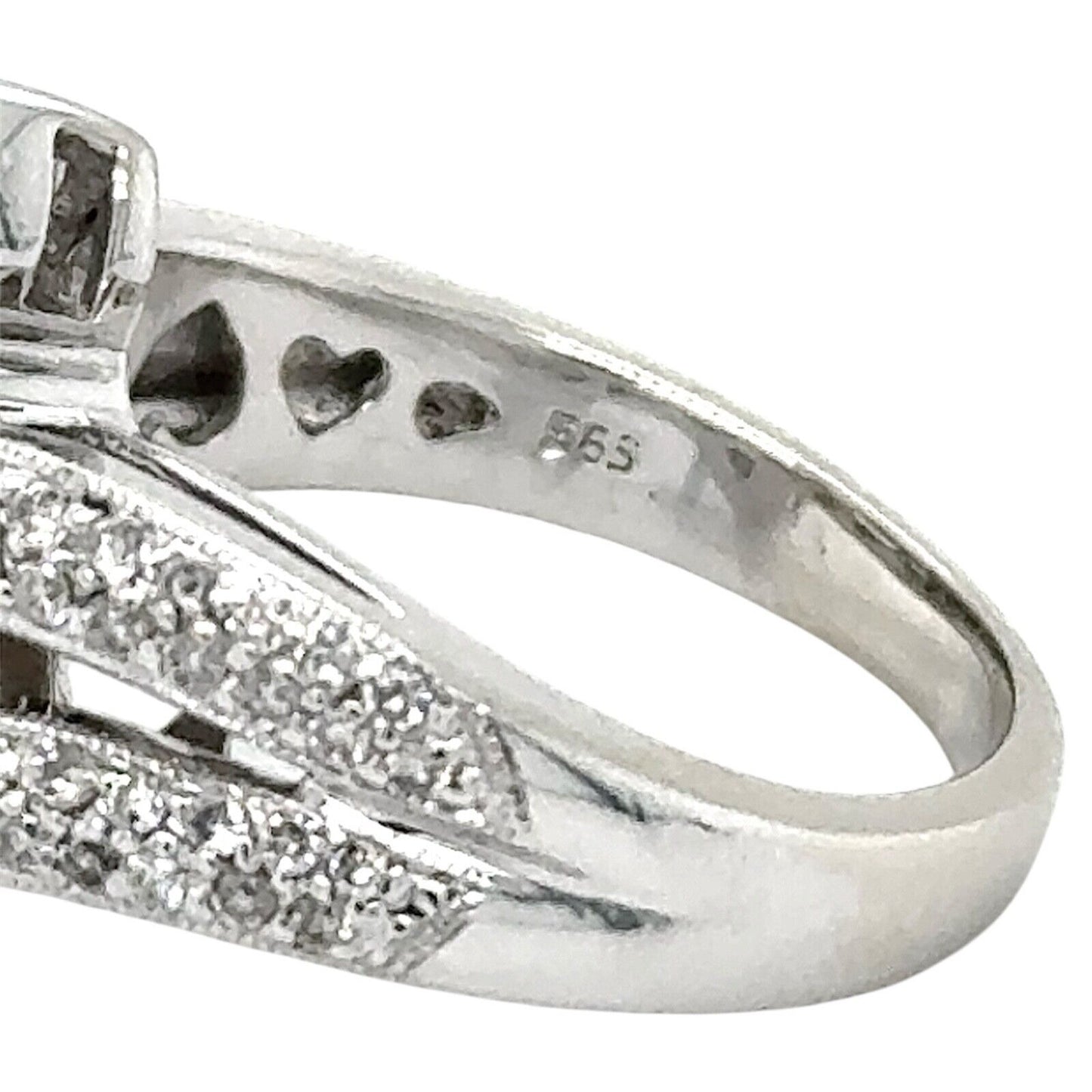 14k White Gold 8mm Pearl & 1/3ctw Diamond 6.4g Size 6.25 Ring